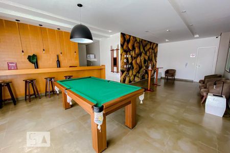 Apartamento para alugar com 65m², 2 quartos e 2 vagasÁrea comum - Salão de jogos