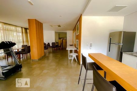 Apartamento para alugar com 65m², 2 quartos e 2 vagasÁrea comum - Salão de festas