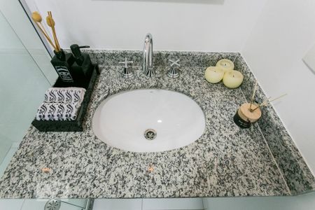 Apartamento para alugar com 65m², 2 quartos e 2 vagasBanheiro Social