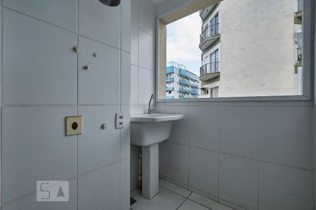 Apartamento à venda com 82m², 3 quartos e 1 vagaÁrea de Serviço