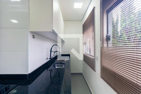 Sala/Cozinha de casa de condomínio para alugar com 1 quarto, 47m² em Vila Ema, São Paulo