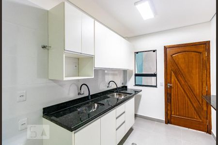 Sala/Cozinha de casa para alugar com 2 quartos, 54m² em Vila Ema, São Paulo