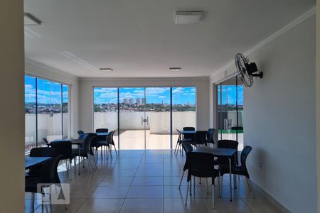 Apartamento para alugar com 55m², 2 quartos e 1 vagaÁrea Comum - Salão de Festas