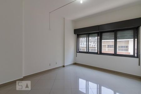 Quarto de kitnet/studio para alugar com 1 quarto, 30m² em Centro, São Paulo