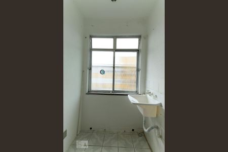 Área de serviço de apartamento para alugar com 2 quartos, 52m² em Vila Nova, Porto Alegre