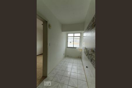 Cozinha de apartamento para alugar com 2 quartos, 52m² em Vila Nova, Porto Alegre