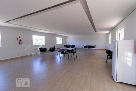 Apartamento à venda com 45m², 2 quartos e 1 vaga Apartamento à venda com 45m², 2 quartos e 1 vagaÁrea comum - Salão de festas