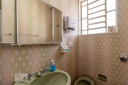 Casa à venda com 900m², 4 quartos e 1 vaga Casa à venda com 900m², 4 quartos e 1 vagaBanheiro 2