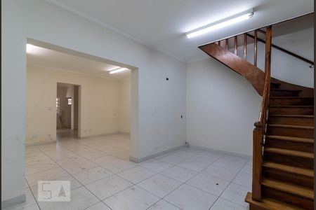 Casa à venda com 900m², 4 quartos e 1 vaga Casa à venda com 900m², 4 quartos e 1 vagaSala de Estar 2