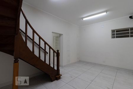 Casa à venda com 900m², 4 quartos e 1 vaga Casa à venda com 900m², 4 quartos e 1 vagaSala de Estar 2