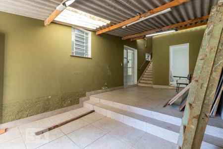 Casa à venda com 900m², 4 quartos e 1 vaga Casa à venda com 900m², 4 quartos e 1 vagaSalão