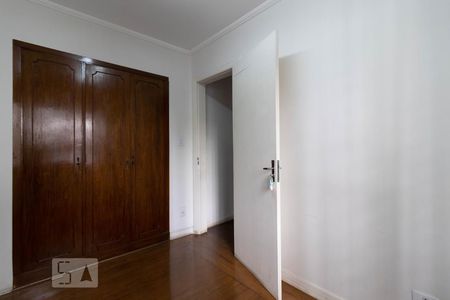 Casa à venda com 900m², 4 quartos e 1 vaga Casa à venda com 900m², 4 quartos e 1 vagaQuarto 2