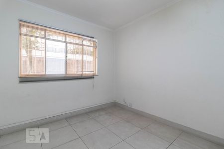 Casa à venda com 900m², 4 quartos e 1 vaga Casa à venda com 900m², 4 quartos e 1 vagaQuarto 1