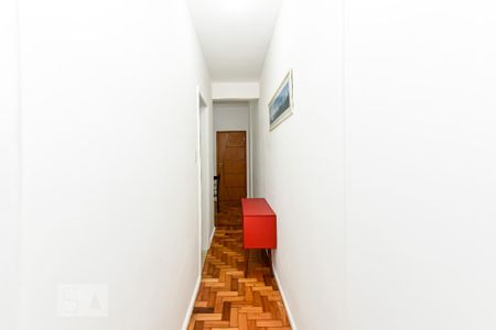 Corredor de apartamento para alugar com 1 quarto, 40m² em Copacabana, Rio de Janeiro