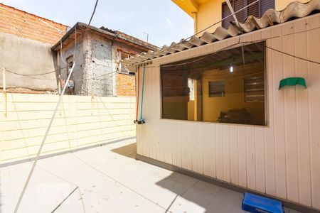 Casa à venda com 160m², 2 quartos e 2 vagasQuintal