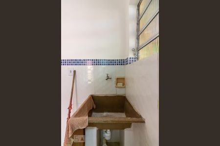 Casa à venda com 160m², 2 quartos e 2 vagasÁrea de Serviço 