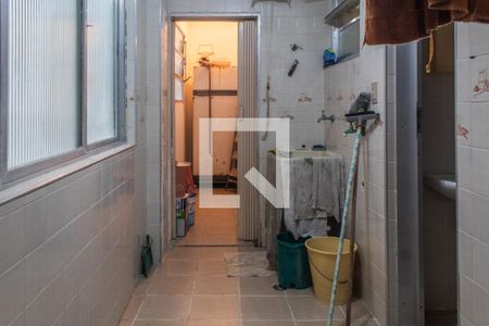 Apartamento para alugar com 140m², 3 quartos e 1 vagaÁrea de Serviço