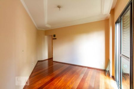 Apartamento para alugar com 90m², 3 quartos e 1 vagaSuíte