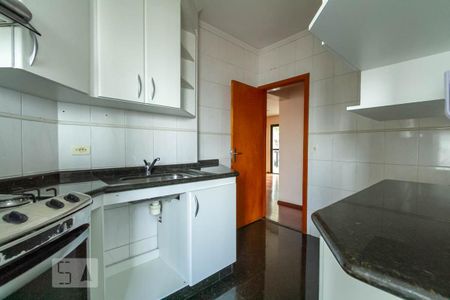 Cozinha de apartamento para alugar com 3 quartos, 90m² em Vila Lusitânia, São Bernardo do Campo