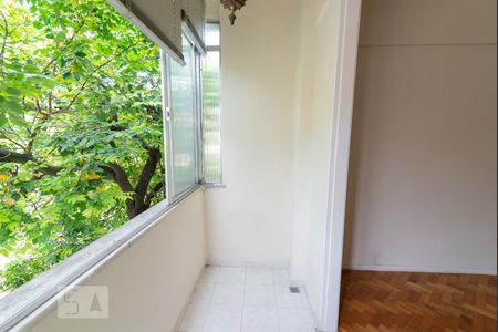Sala de apartamento para alugar com 2 quartos, 41m² em Tijuca, Rio de Janeiro