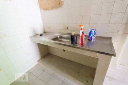 Casa à venda com 89m², 2 quartos e 2 vagasCozinha