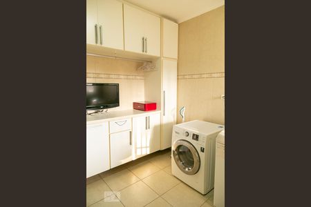 Casa à venda com 538m², 4 quartos e 9 vagasÁrea de serviço