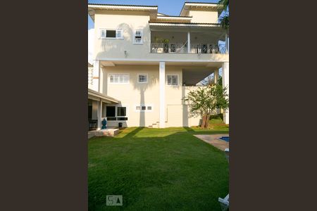 Casa à venda com 538m², 4 quartos e 9 vagasFachada