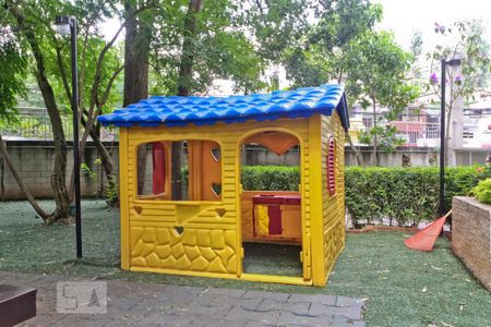 Apartamento para alugar com 56m², 2 quartos e 1 vaga Apartamento para alugar com 56m², 2 quartos e 1 vagaÁrea Comum - Playground