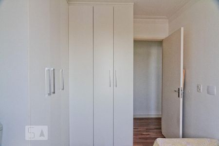 Quarto de apartamento para alugar com 2 quartos, 56m² em Jardim Íris, São Paulo