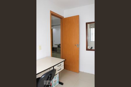 Quarto 1 de apartamento para alugar com 2 quartos, 40m² em São José, Canoas