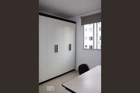 Quarto 1 de apartamento para alugar com 2 quartos, 40m² em São José, Canoas