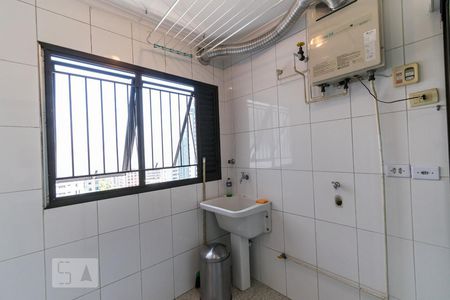 Apartamento para alugar com 140m², 3 quartos e 3 vagas Apartamento para alugar com 140m², 3 quartos e 3 vagasLavanderia