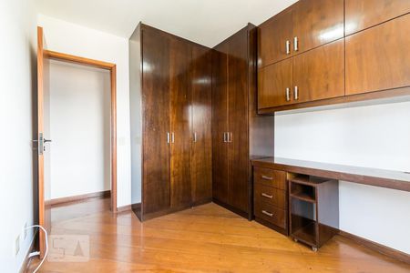 Apartamento para alugar com 140m², 3 quartos e 3 vagas Apartamento para alugar com 140m², 3 quartos e 3 vagasQuarto 3