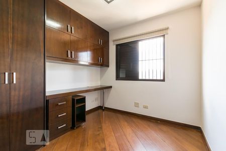 Apartamento para alugar com 140m², 3 quartos e 3 vagas Apartamento para alugar com 140m², 3 quartos e 3 vagasQuarto 3