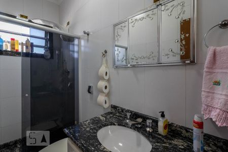 Casa à venda com 354m², 3 quartos e 6 vagas Casa à venda com 354m², 3 quartos e 6 vagasBanheiro 2