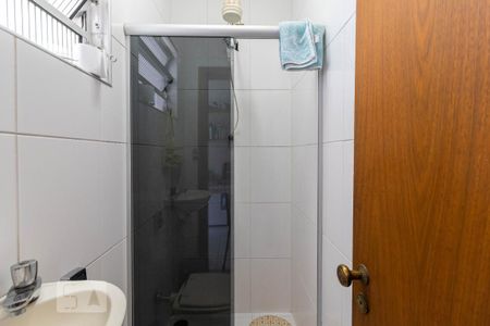 Casa à venda com 354m², 3 quartos e 6 vagas Casa à venda com 354m², 3 quartos e 6 vagasBanheiro de Serviço