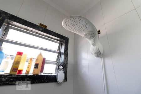 Casa à venda com 354m², 3 quartos e 6 vagas Casa à venda com 354m², 3 quartos e 6 vagasBanheiro 2 - Chuveiro Elétrico