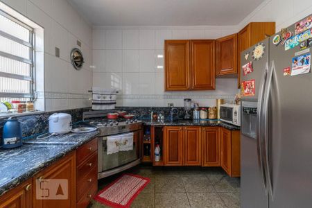 Casa à venda com 354m², 3 quartos e 6 vagas Casa à venda com 354m², 3 quartos e 6 vagasCozinha