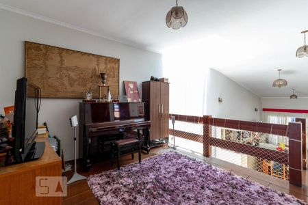 Casa à venda com 354m², 3 quartos e 6 vagas Casa à venda com 354m², 3 quartos e 6 vagasHall dos Quartos