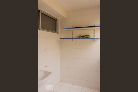 Apartamento à venda com 63m², 3 quartos e 1 vagaÁrea de Serviço