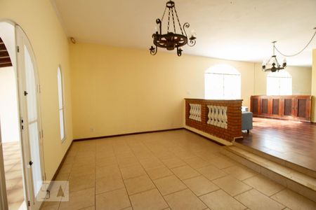 Sala de casa à venda com 3 quartos, 320m² em Jardim Eulina, Campinas