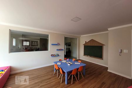 Apartamento para alugar com 67m², 2 quartos e 1 vaga Apartamento para alugar com 67m², 2 quartos e 1 vagaBrinquedoteca