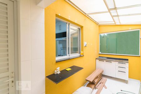 Apartamento à venda com 90m², 3 quartos e 2 vagas Apartamento à venda com 90m², 3 quartos e 2 vagasÁrea de Serviço