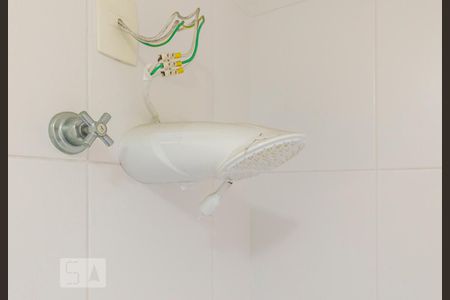 Apartamento à venda com 90m², 3 quartos e 2 vagas Apartamento à venda com 90m², 3 quartos e 2 vagasChuveiro