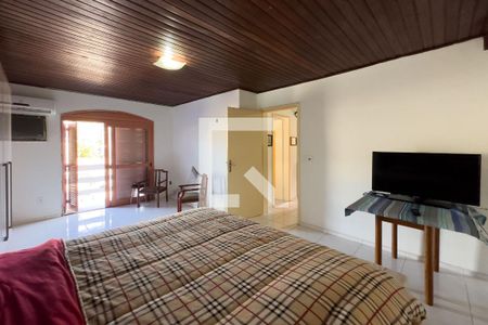 Casa à venda com 236m², 6 quartos e 4 vagas Casa à venda com 236m², 6 quartos e 4 vagasQuarto 3