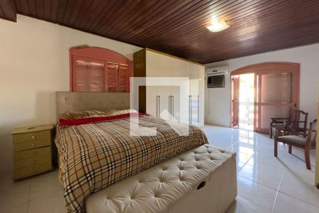 Casa à venda com 236m², 6 quartos e 4 vagas Casa à venda com 236m², 6 quartos e 4 vagasQuarto 3