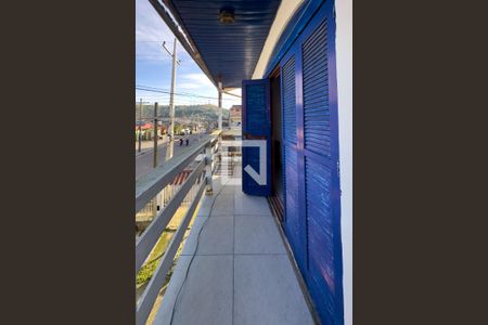 Varanda de casa à venda com 6 quartos, 236m² em São José, Porto Alegre