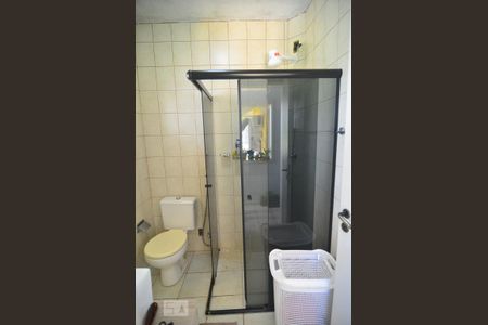 Casa à venda com 600m², 6 quartos e 10 vagasCasa 2 - Banheiro