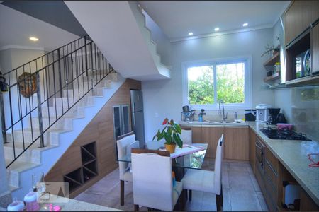 Casa à venda com 600m², 6 quartos e 10 vagasCasa 1 - Cozinha