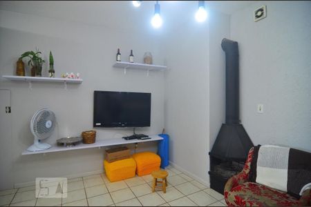 Casa à venda com 600m², 6 quartos e 10 vagasCasa 2 - Sala